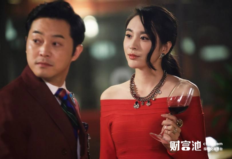 市场旋律中的绝对节拍——MACD老徐买卖指标公式，绿红光影锁定盈亏关键时刻！