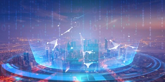 突破三角形上边线